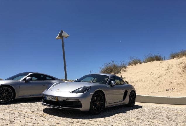 Porsche 718 Cayman GTS