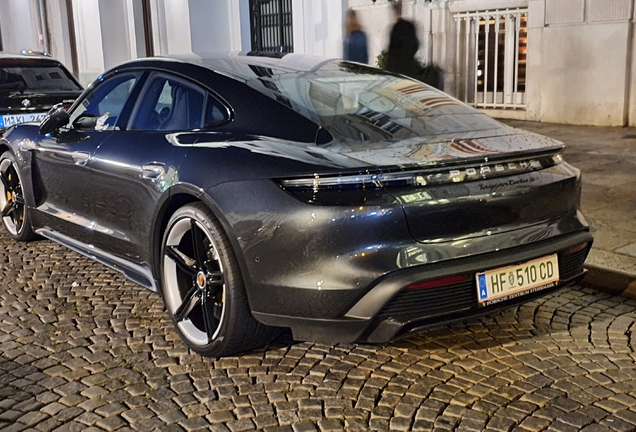 Porsche Taycan Turbo S