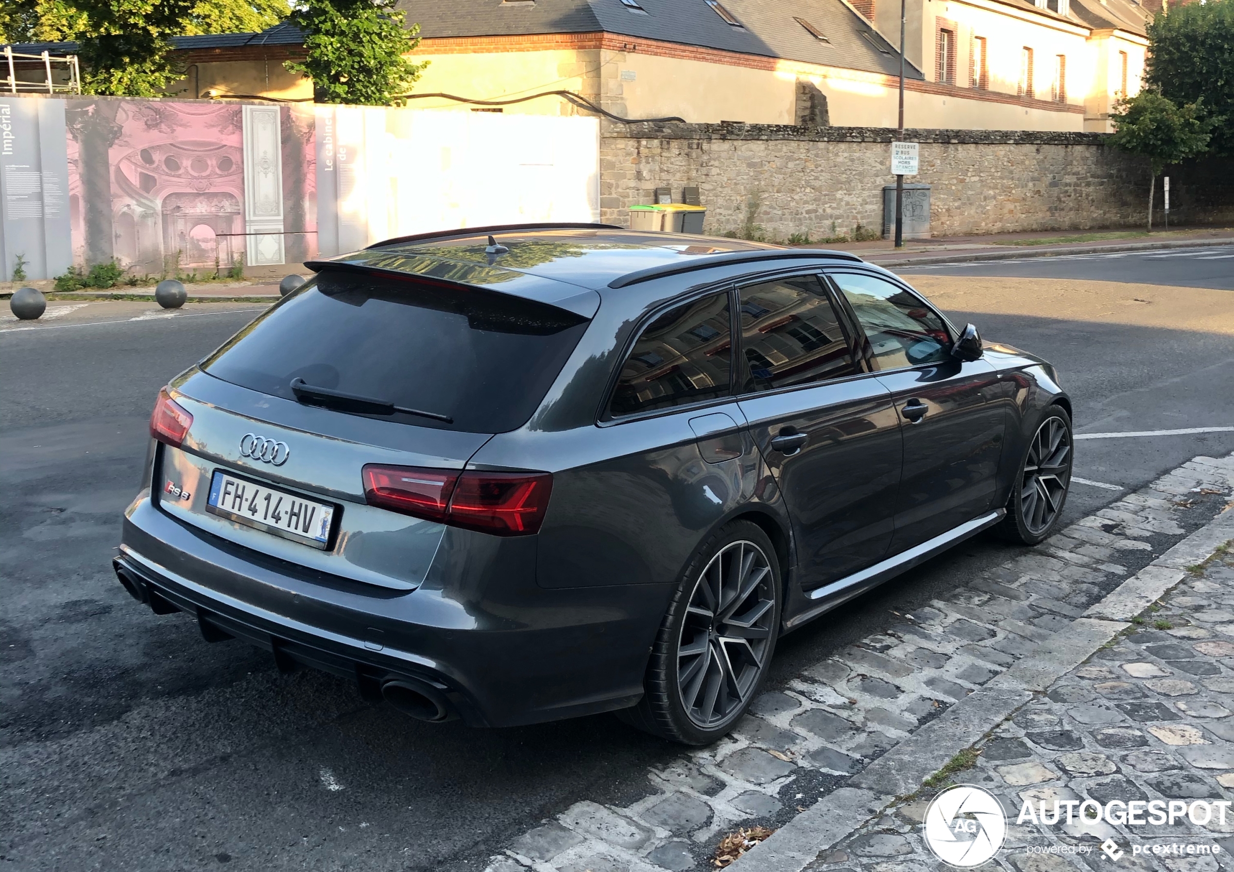 Audi RS6 Avant C7 2015