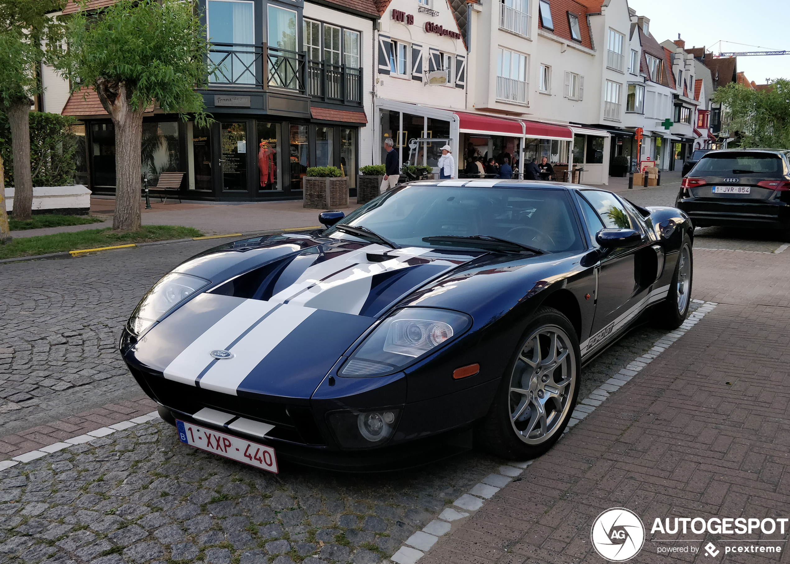 Ford GT