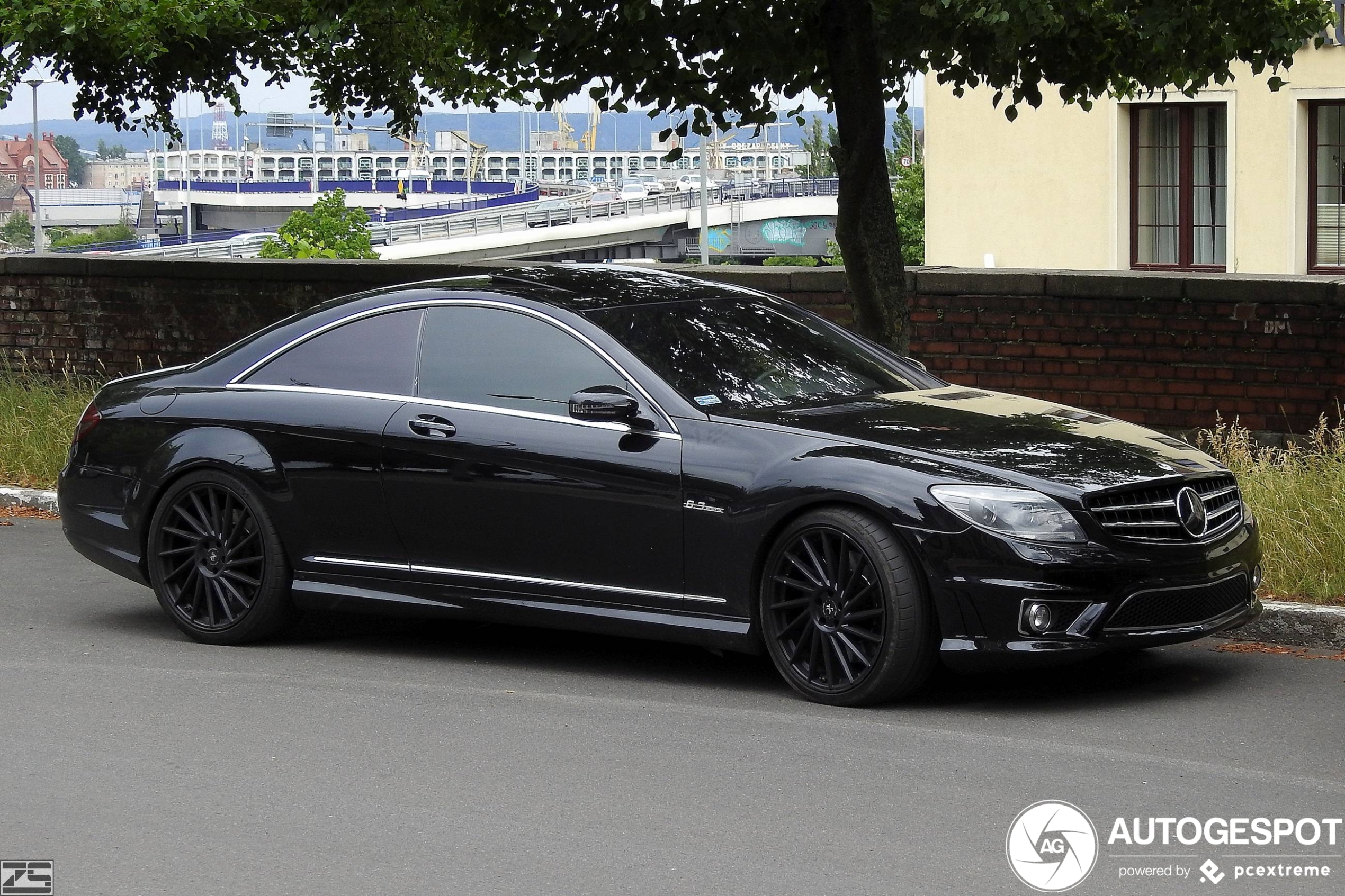 Mercedes-Benz CL 63 AMG C216