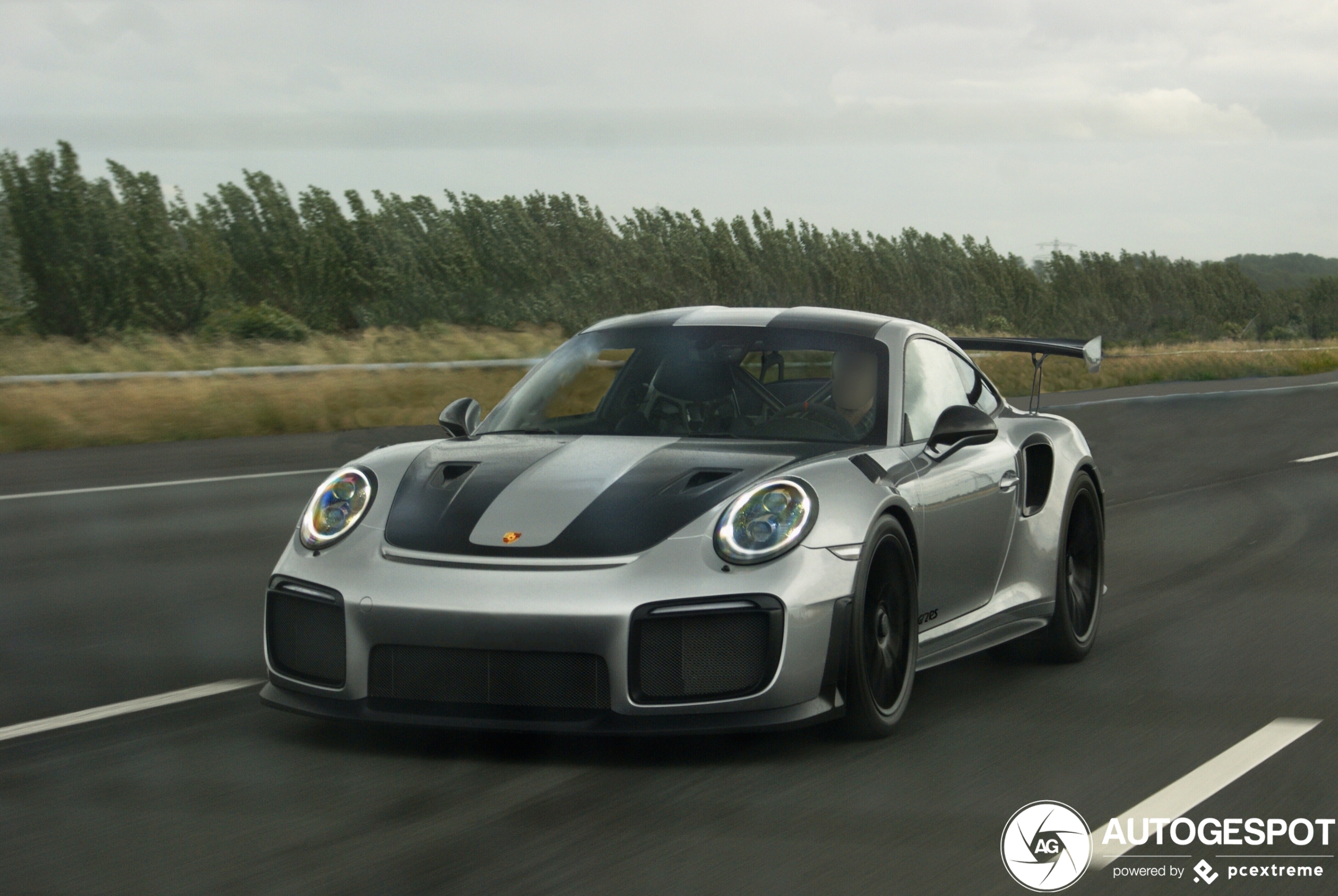 Porsche 991 GT2 RS Weissach Package