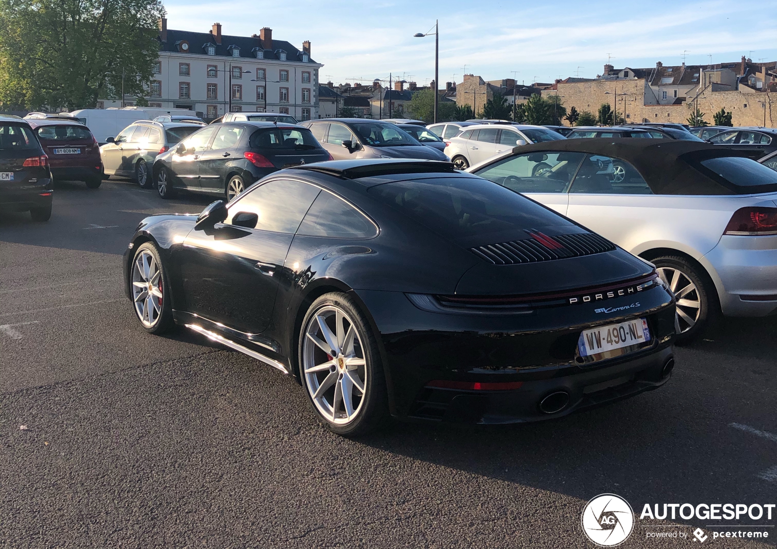 Porsche 992 Carrera 4S