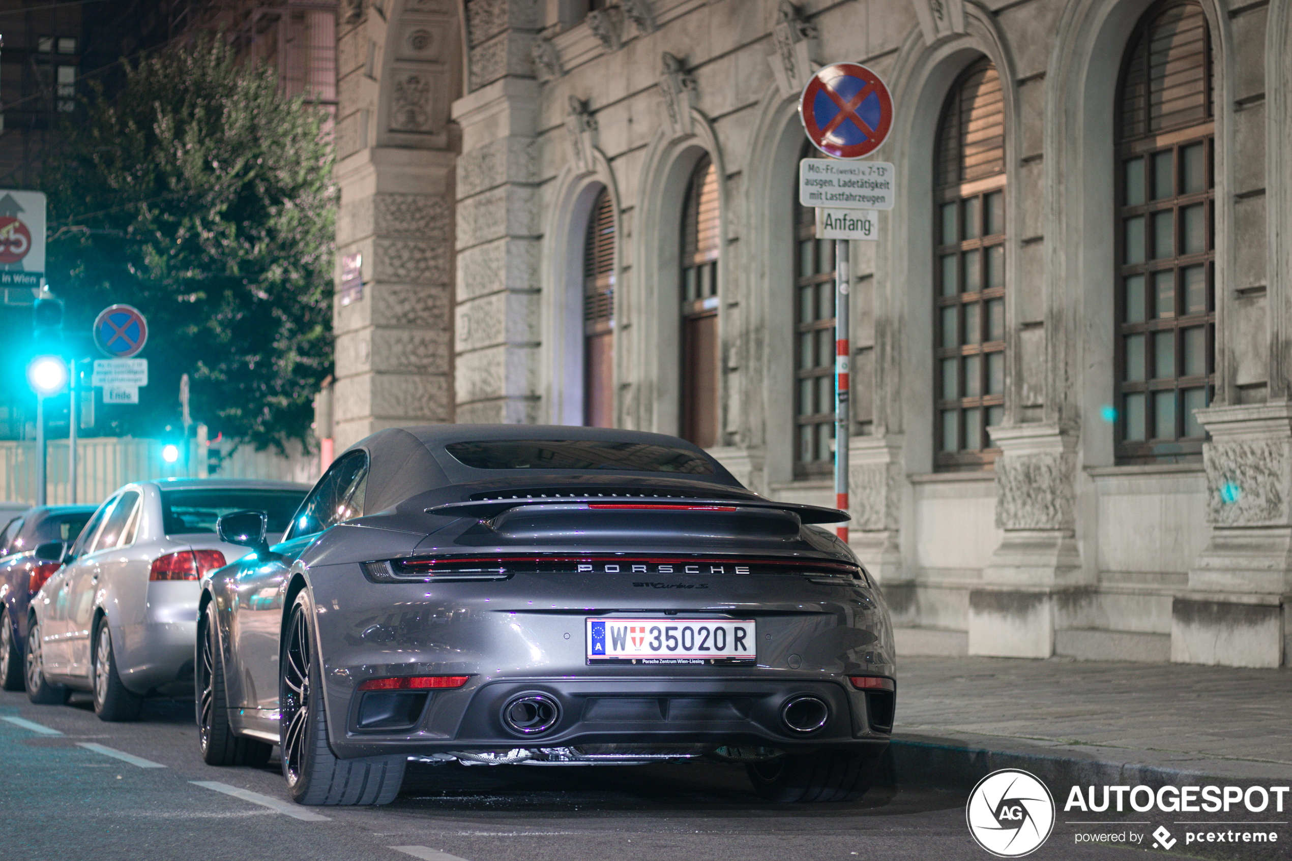 Porsche 992 Turbo S Cabriolet