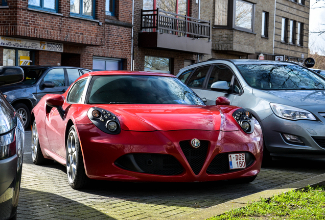 Alfa Romeo 4C Coupé