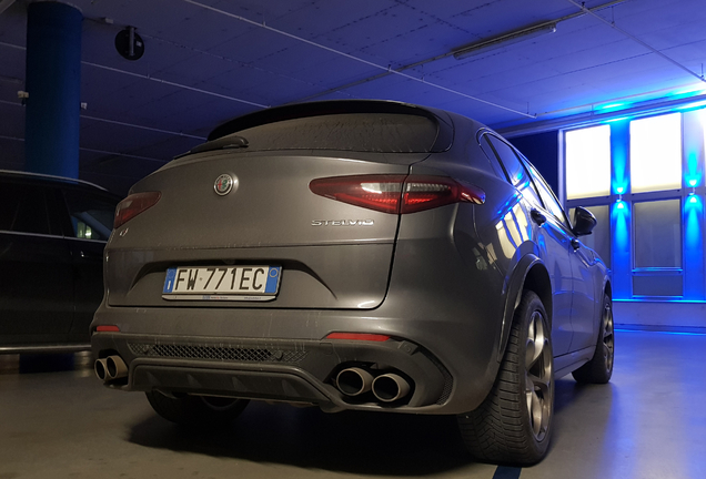 Alfa Romeo Stelvio Quadrifoglio