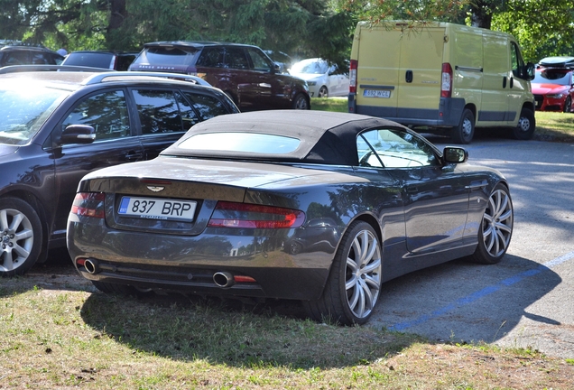 Aston Martin DB9 Volante