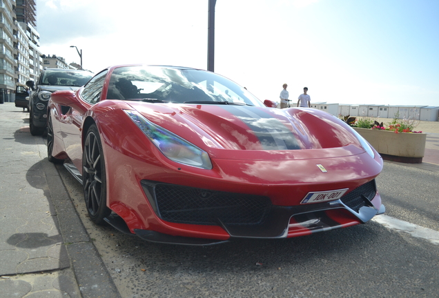 Ferrari 488 Pista