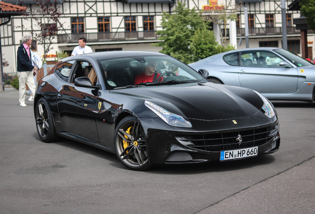 Ferrari FF