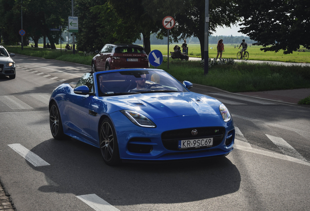 Jaguar F-TYPE R Convertible 2017