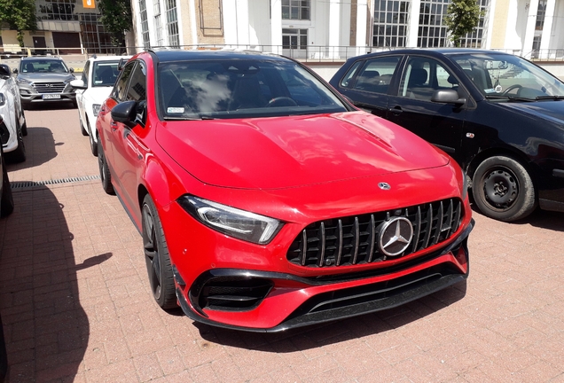 Mercedes-AMG A 45 S W177