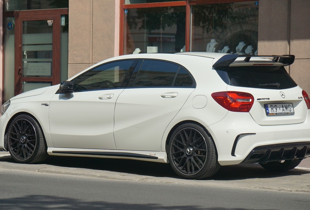 Mercedes-AMG A 45 W176 2015