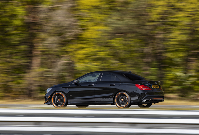 Mercedes-Benz CLA 45 AMG OrangeArt Edition C117