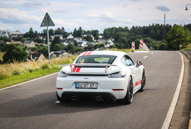 Porsche 718 Cayman GT4 Sports Cup Edition