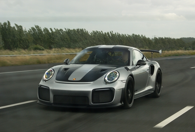 Porsche 991 GT2 RS Weissach Package