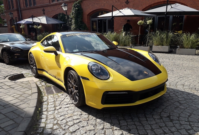 Porsche 992 Carrera 4S MkI