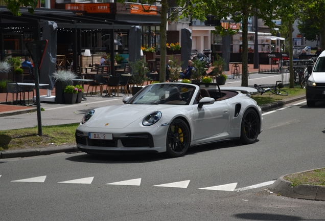 Porsche 992 Turbo S Cabriolet