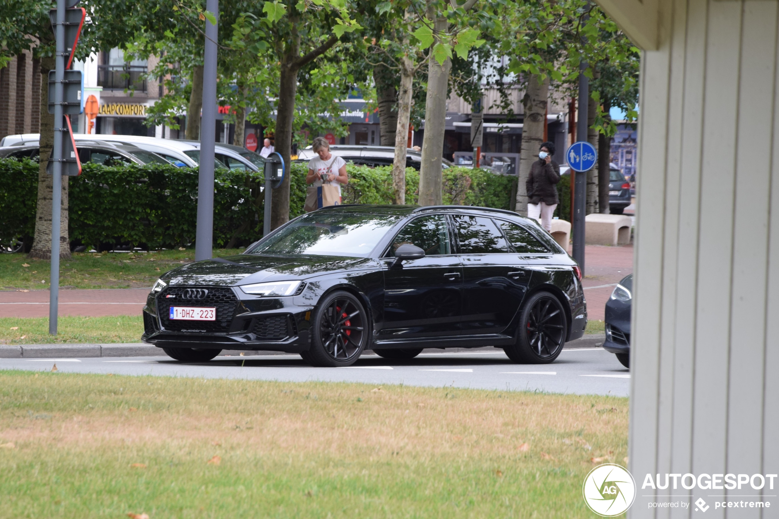 Audi RS4 Avant B9