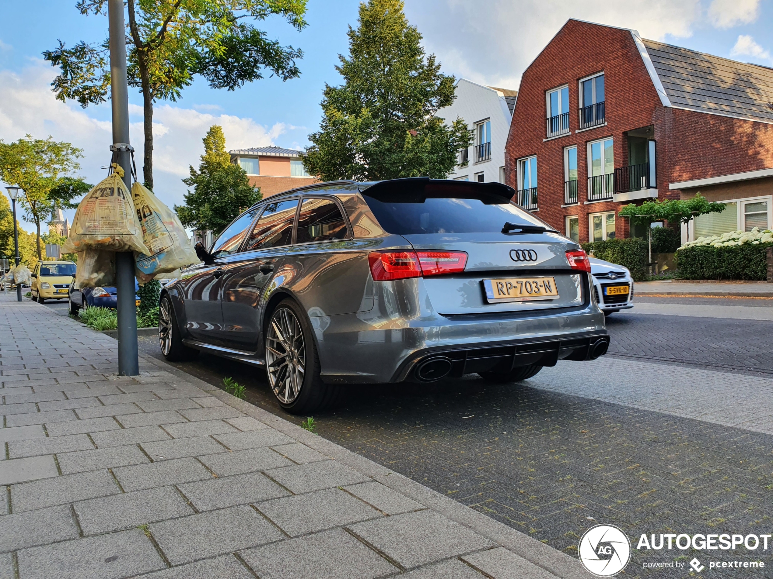 Audi RS6 Avant C7