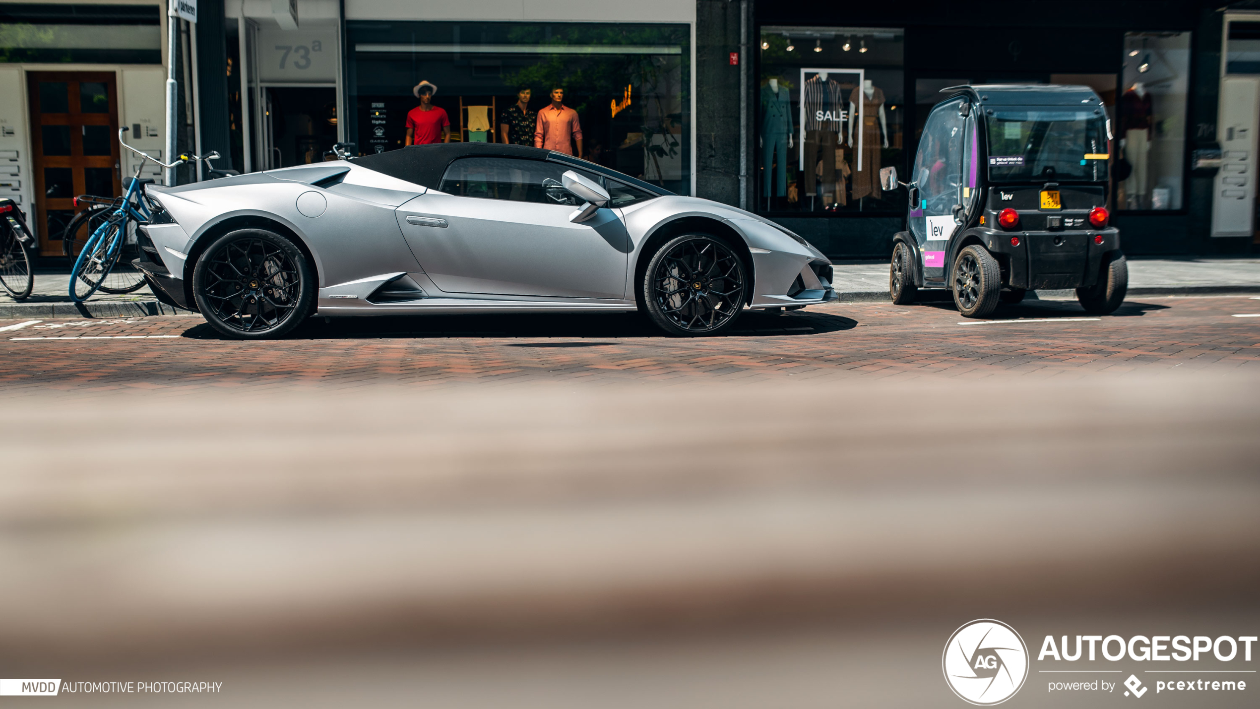 Lamborghini Huracán LP640-4 EVO Spyder