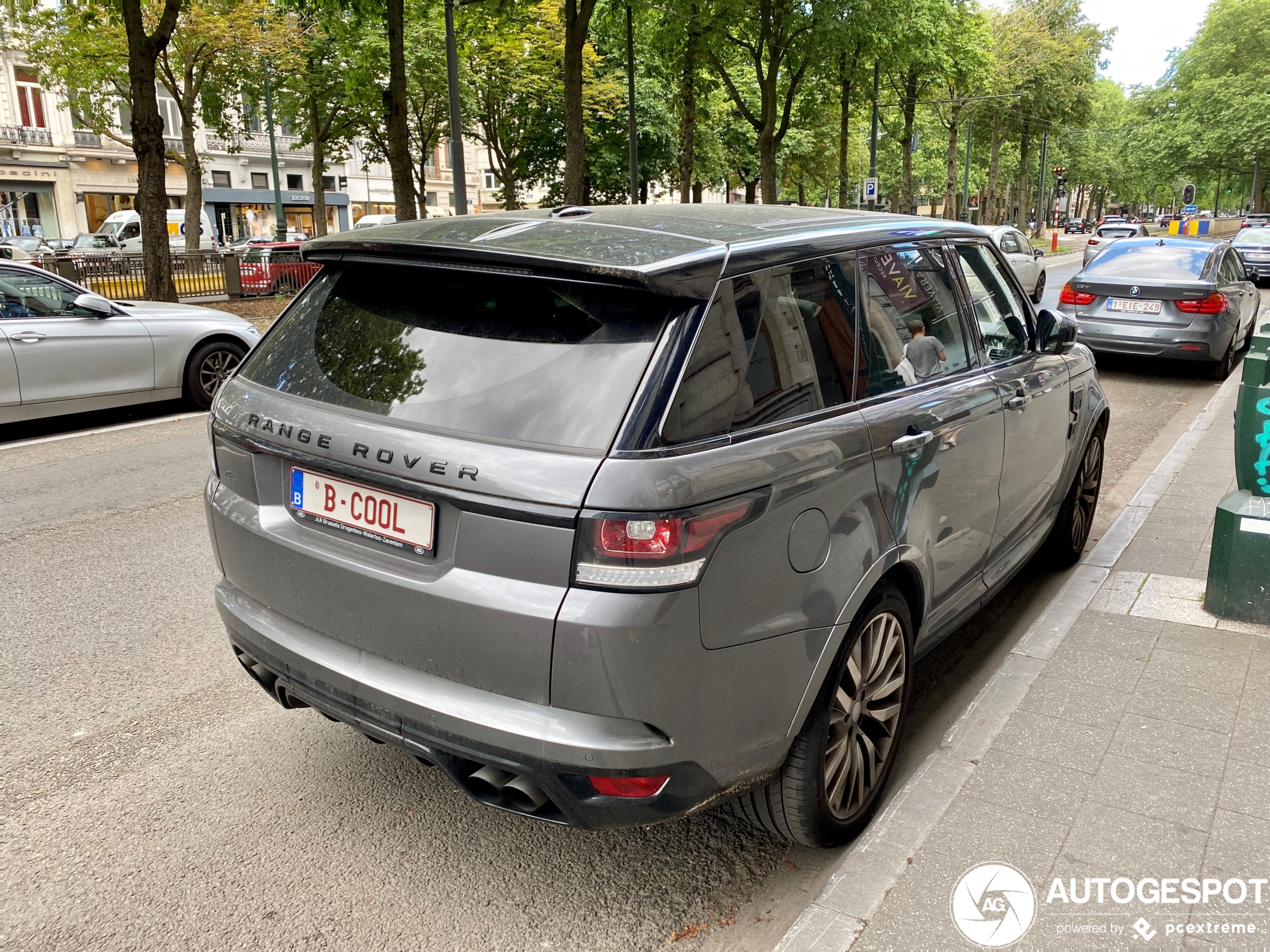 Land Rover Range Rover Sport SVR