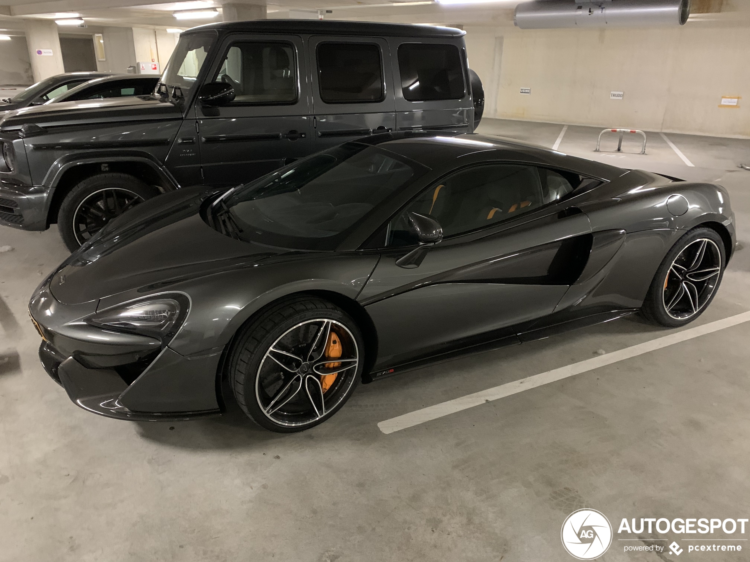 McLaren 570S