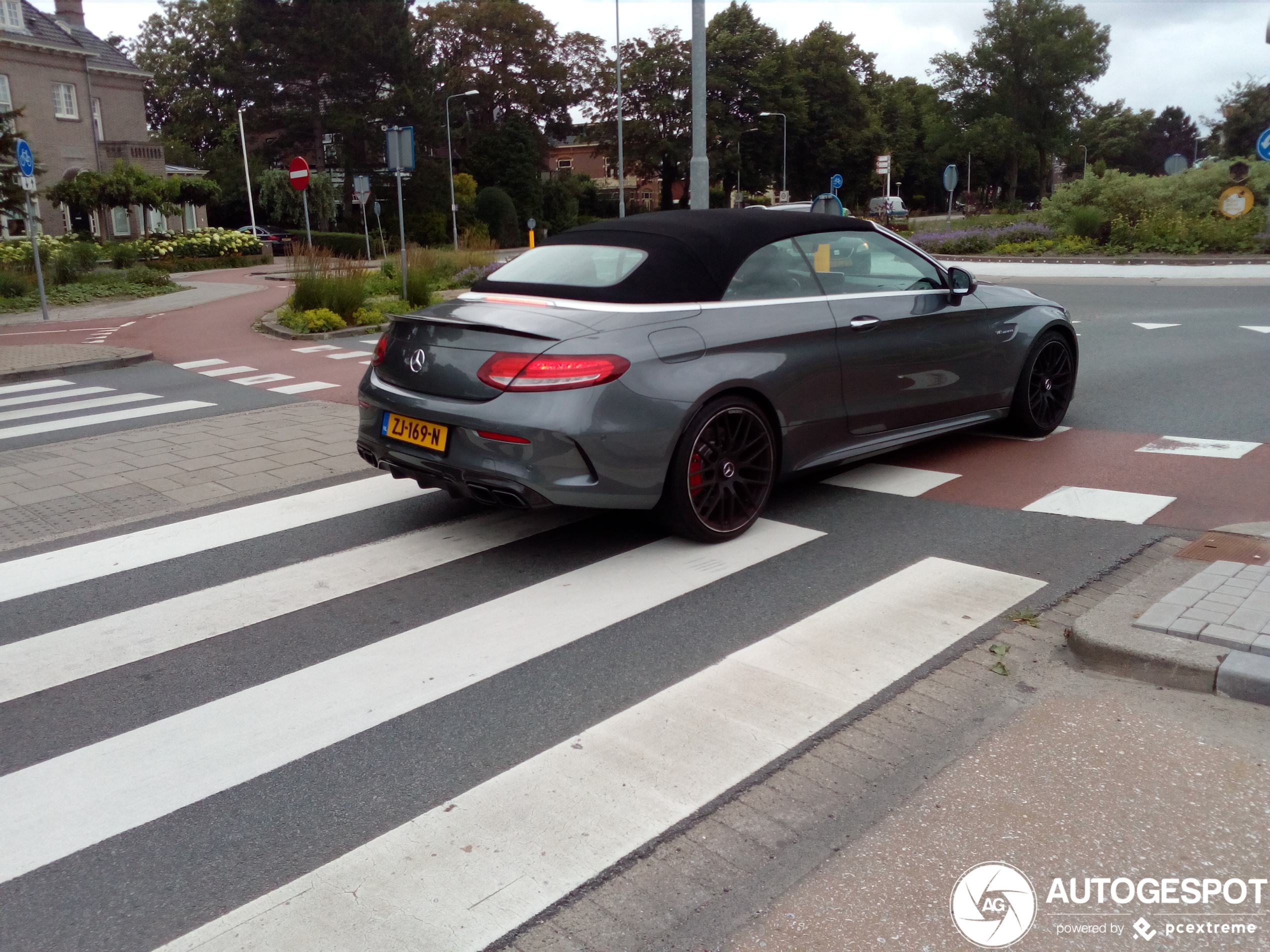 Mercedes-AMG C 63 S Convertible A205