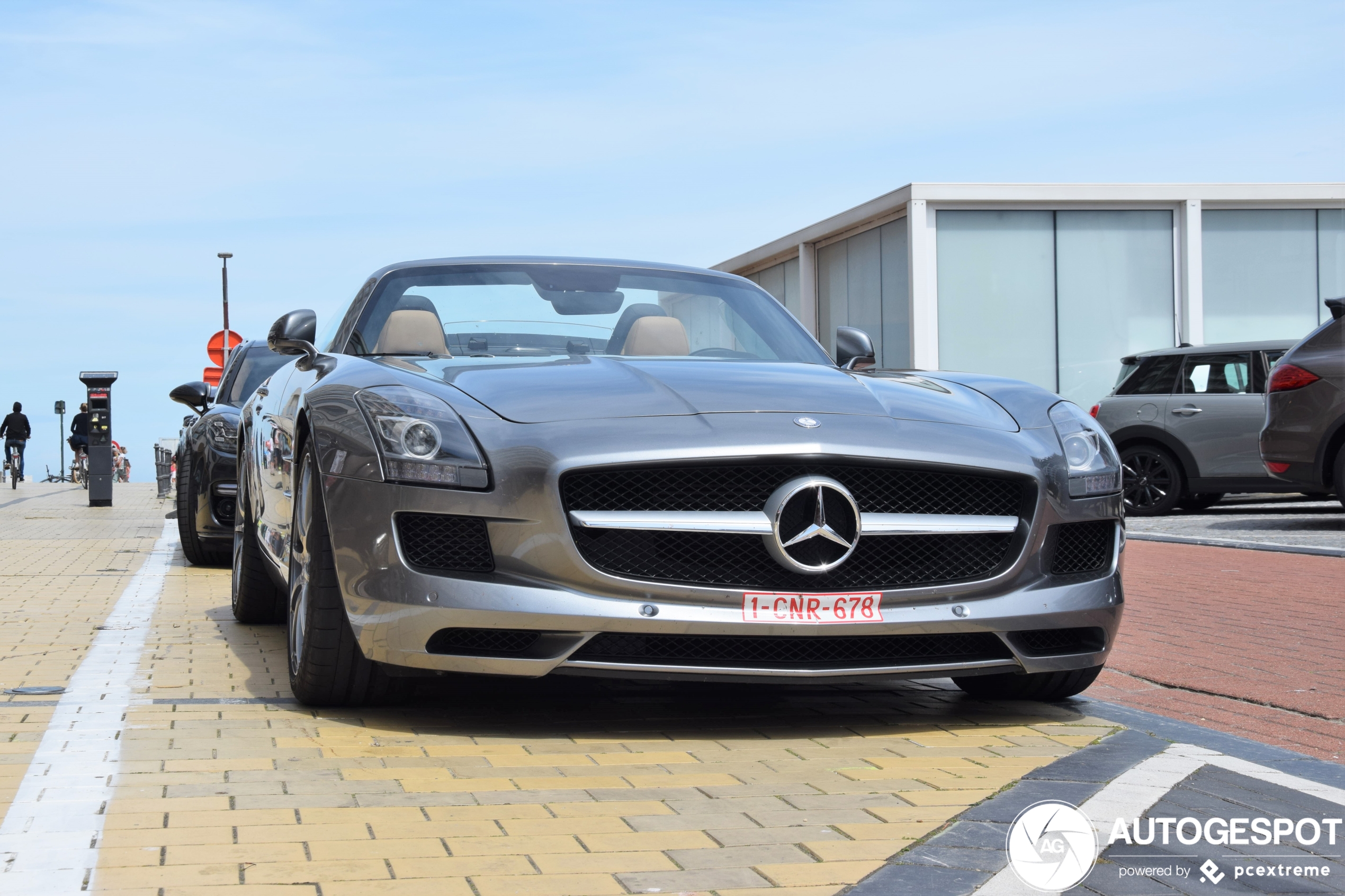 Mercedes-Benz SLS AMG Roadster