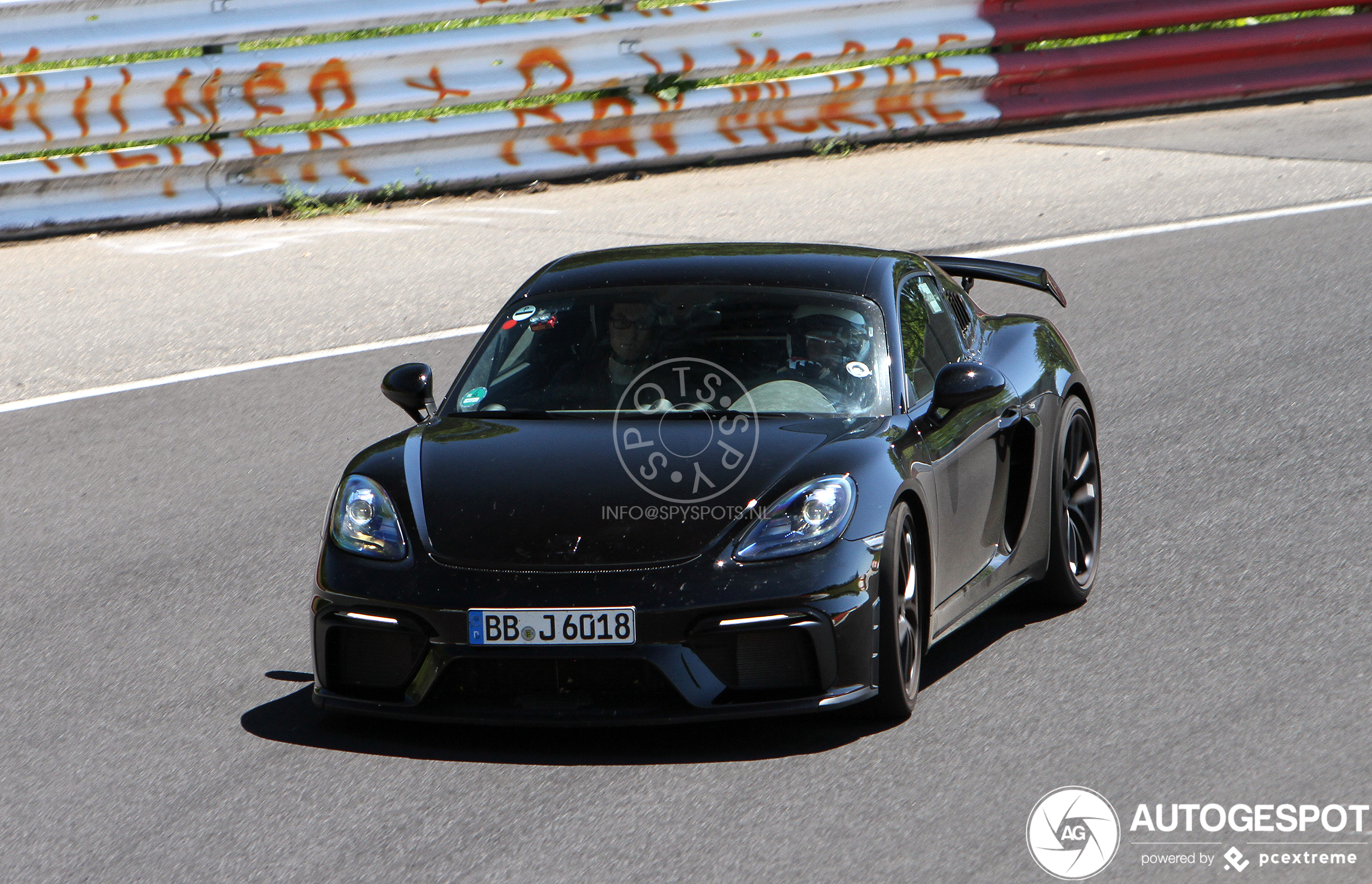 Porsche 718 Cayman GT4 RS