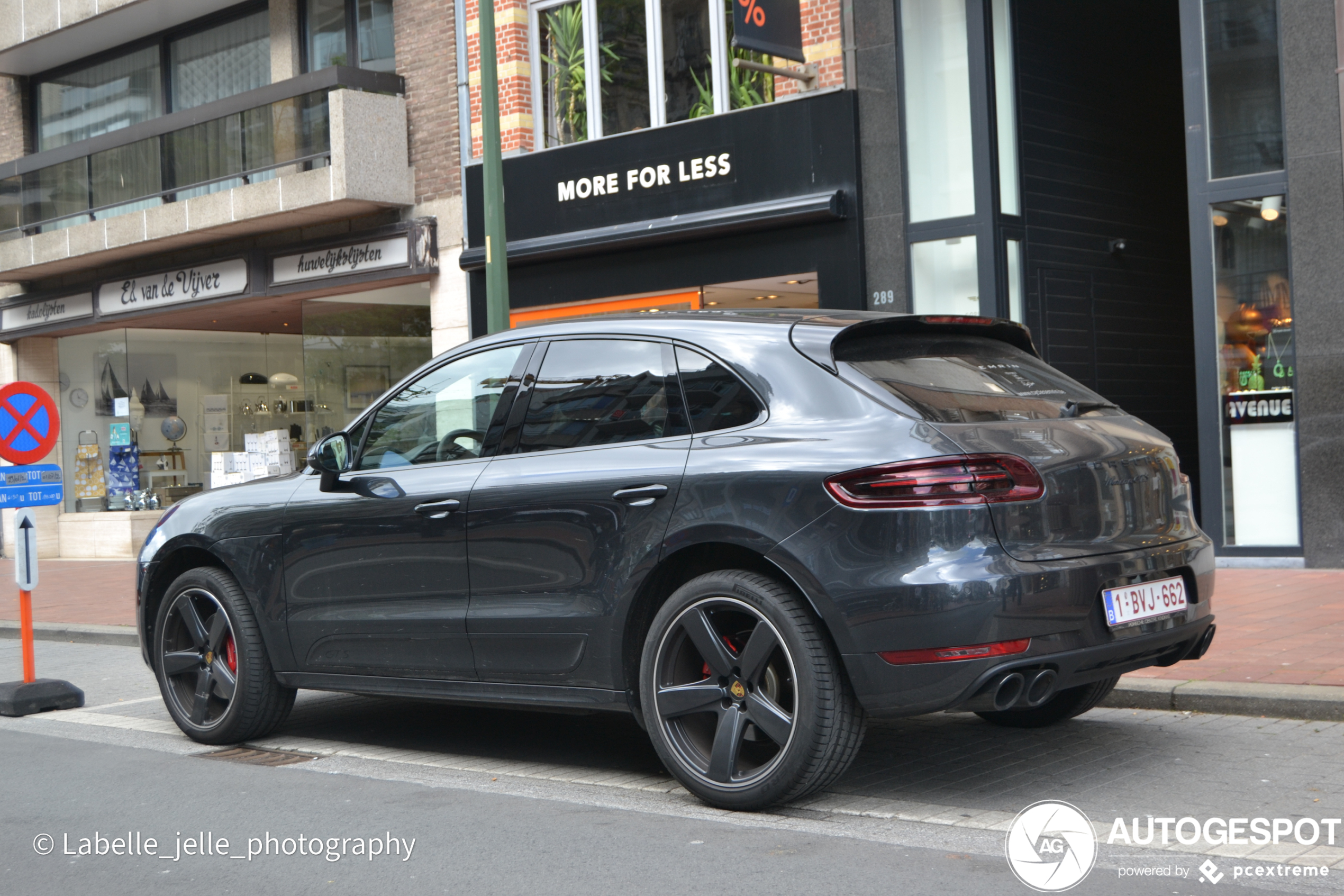 Porsche 95B Macan GTS