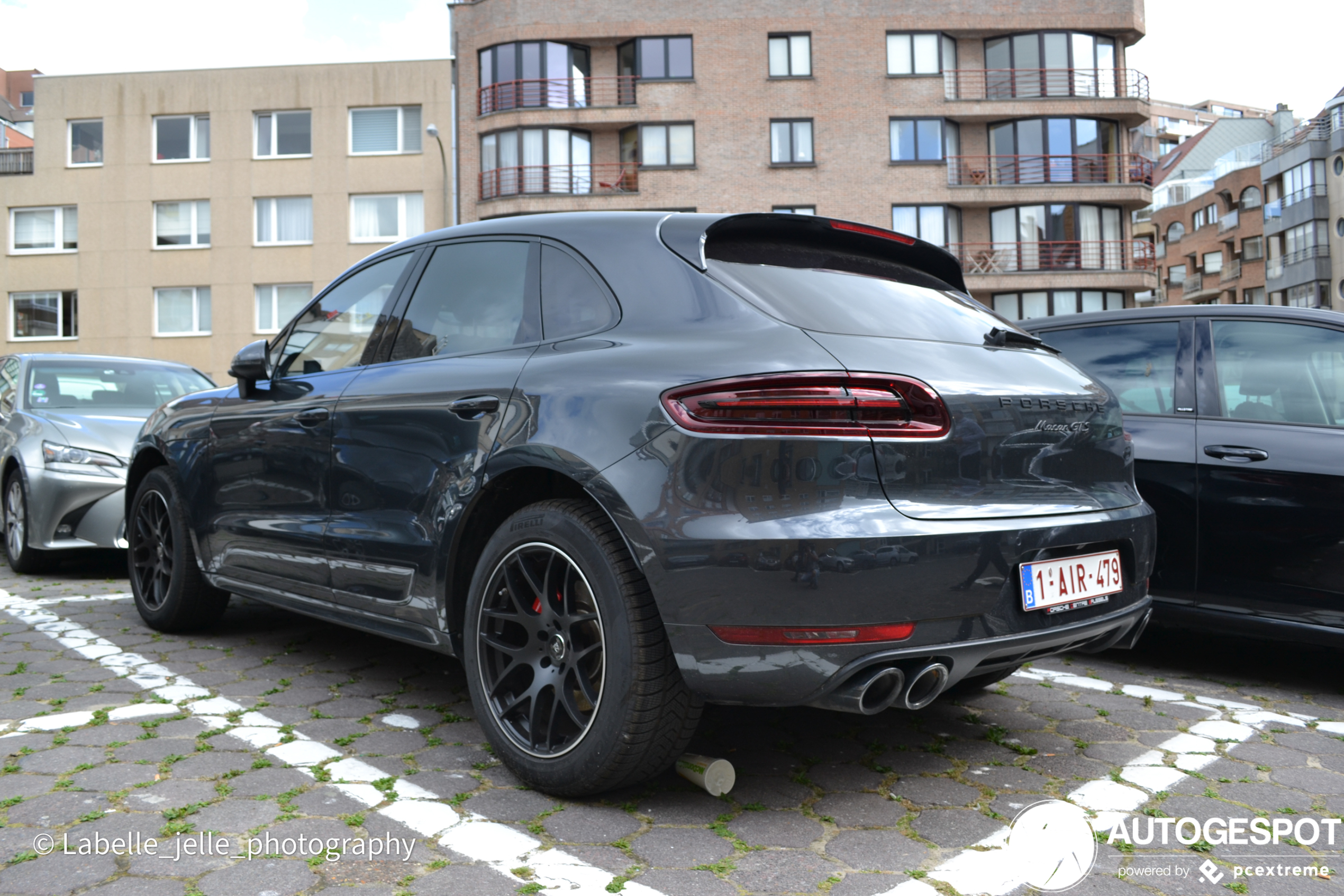 Porsche 95B Macan GTS