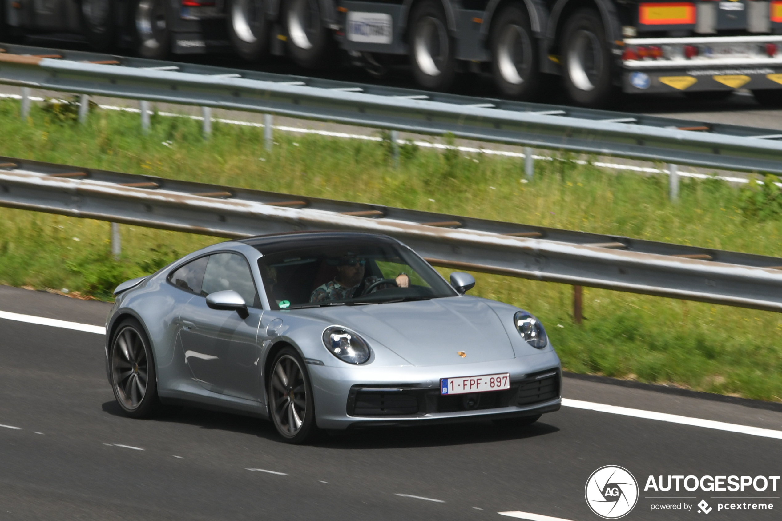 Porsche 992 Carrera S