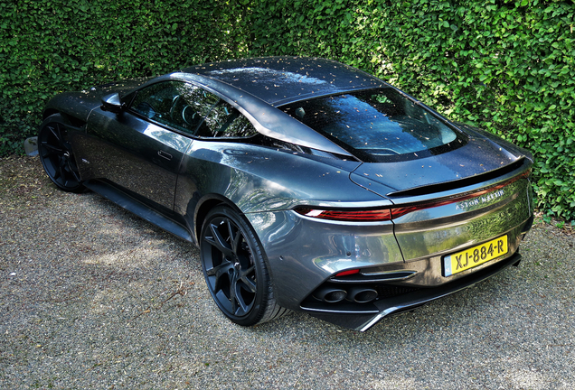 Aston Martin DBS Superleggera