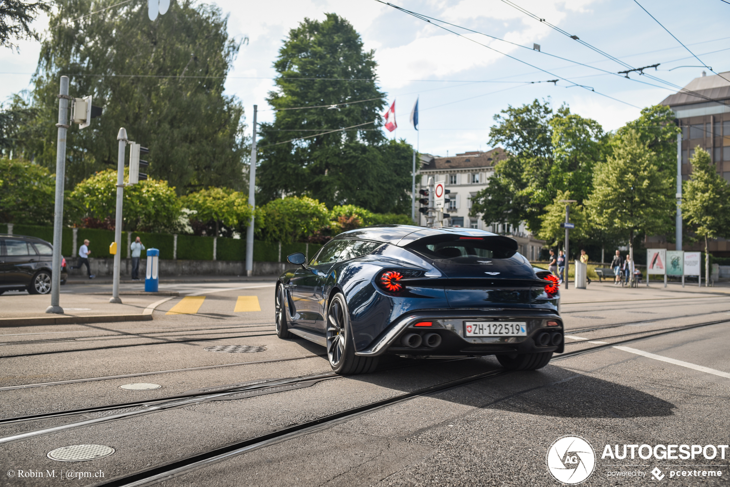 Aston Martin Vanquish Zagato Shooting Brake