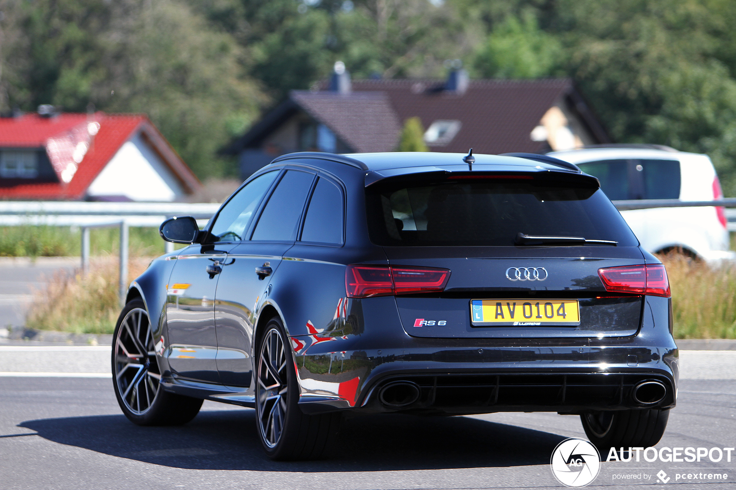 Audi RS6 Avant C7 2015