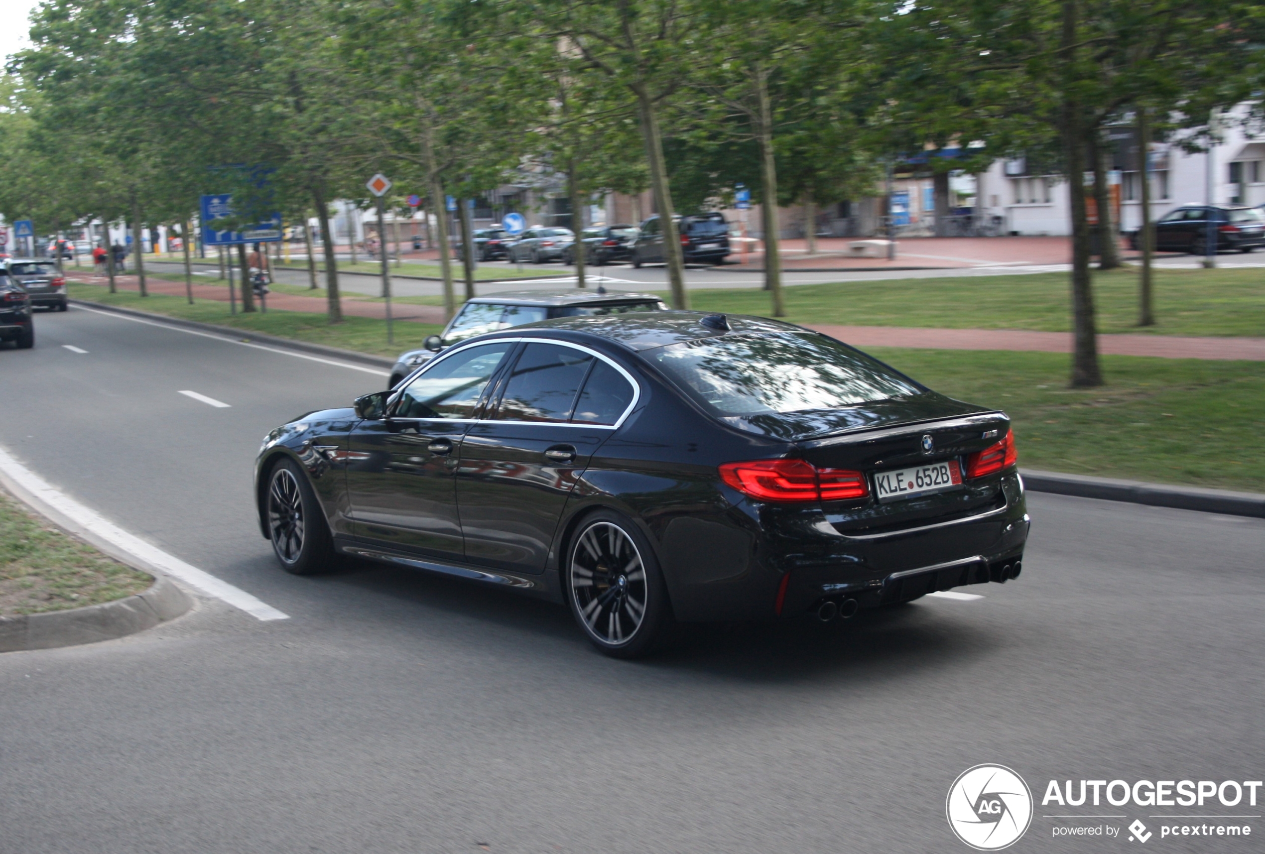 BMW M5 F90