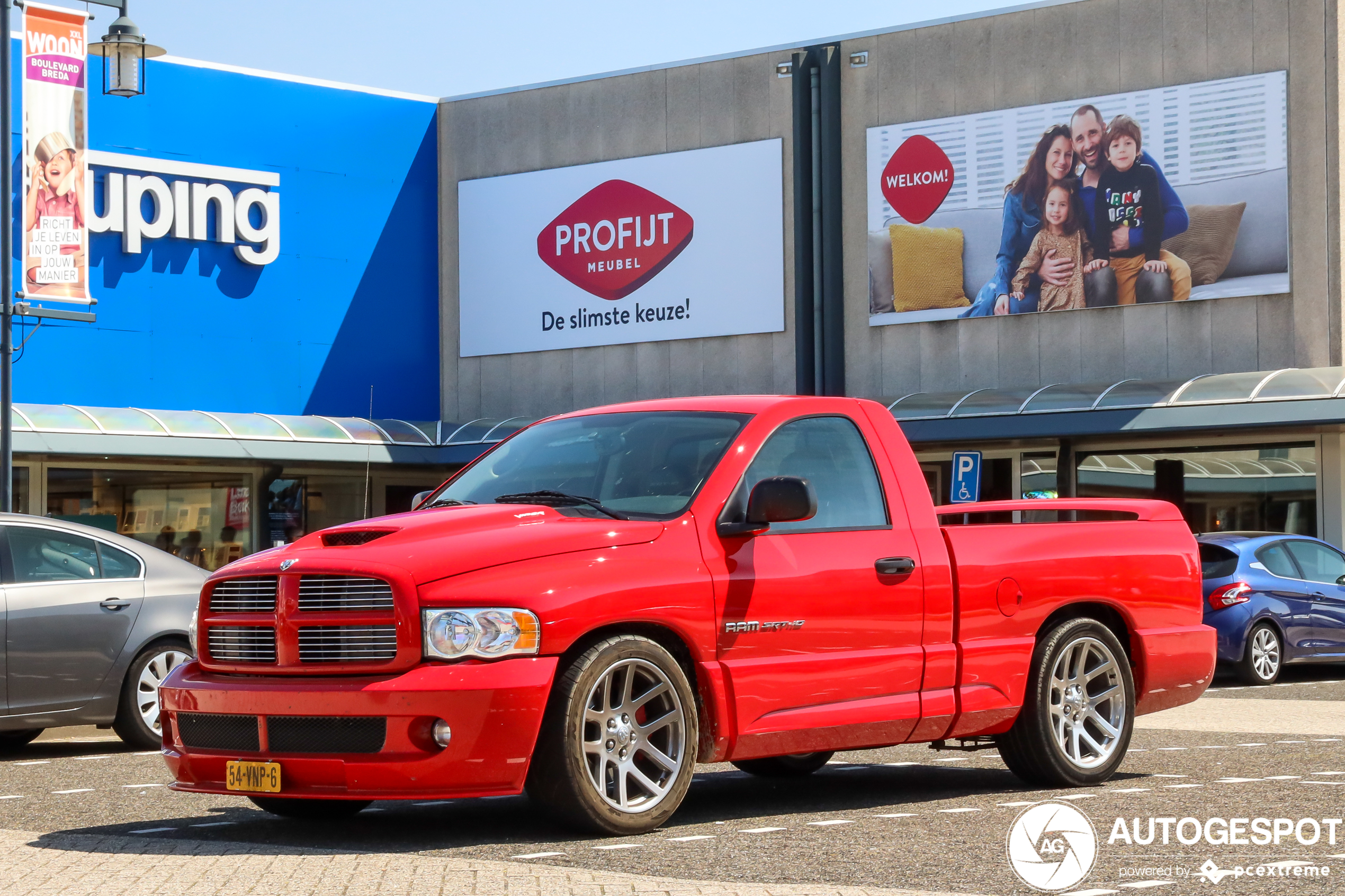 Dodge RAM SRT-10