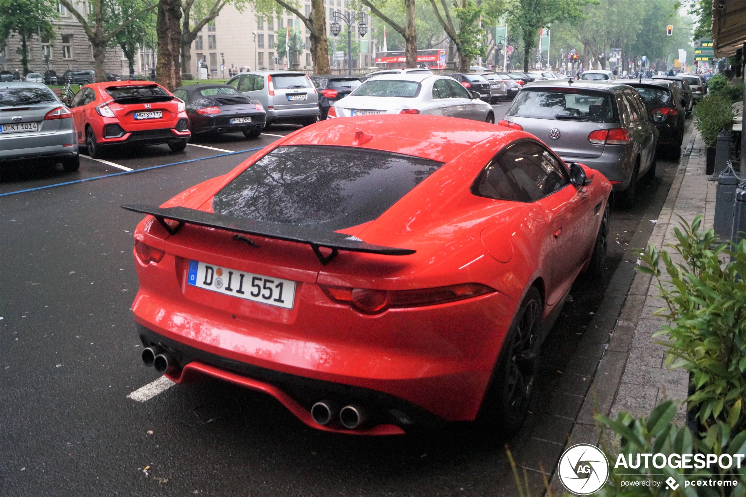 Jaguar F-TYPE R Coupé