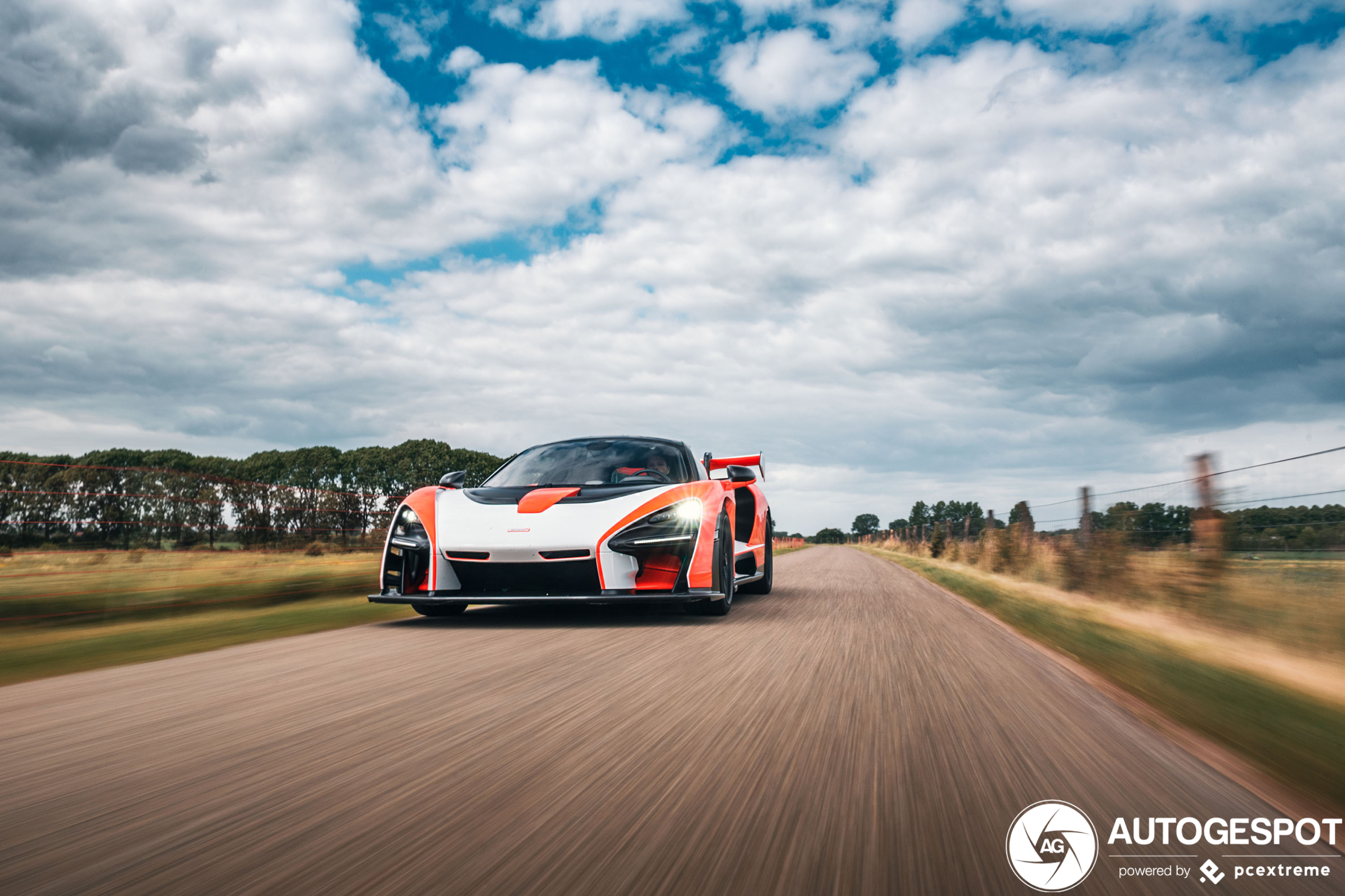 McLaren Senna