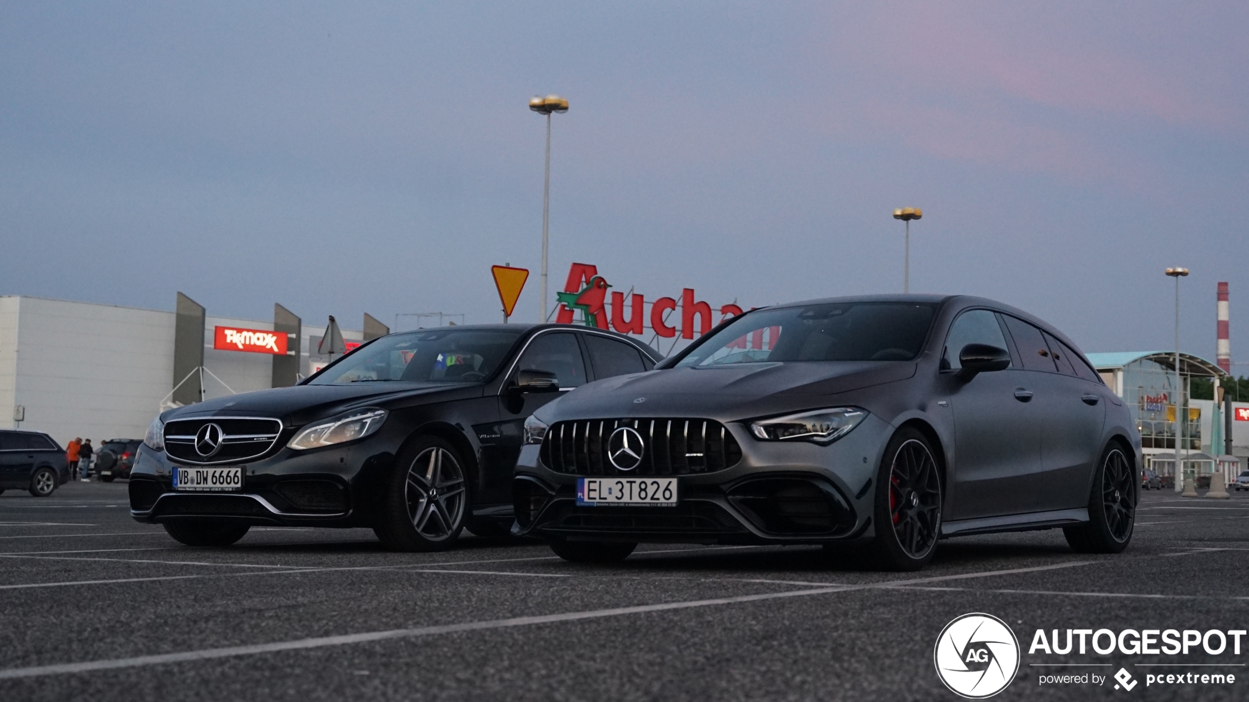 Mercedes-AMG CLA 45 S Shooting Brake X118