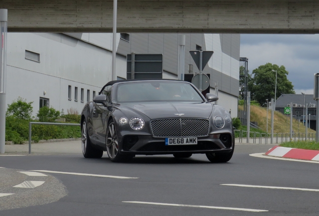 Bentley Continental GTC 2019