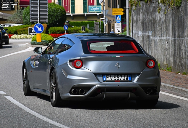 Ferrari FF