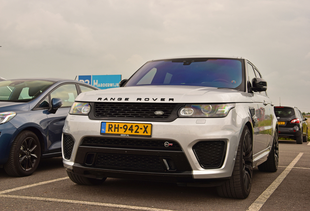 Land Rover Range Rover Sport SVR