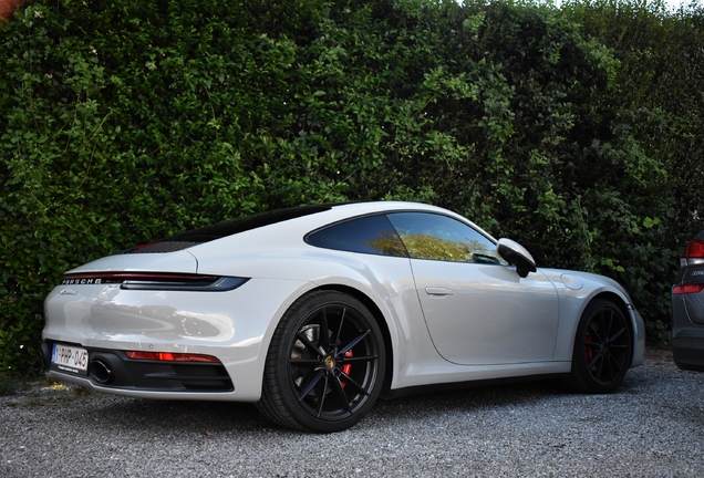 Porsche 992 Carrera S