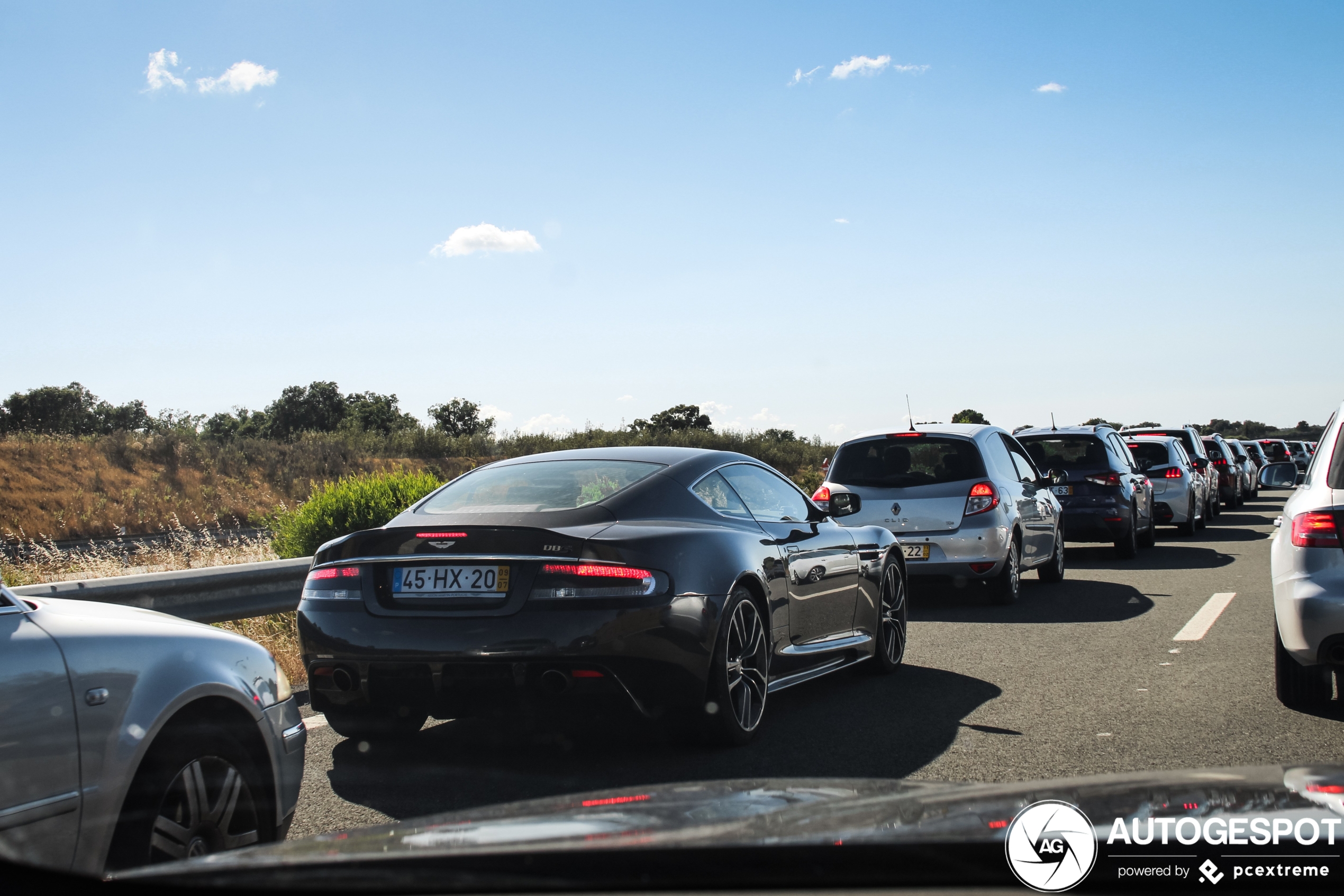 Aston Martin DBS