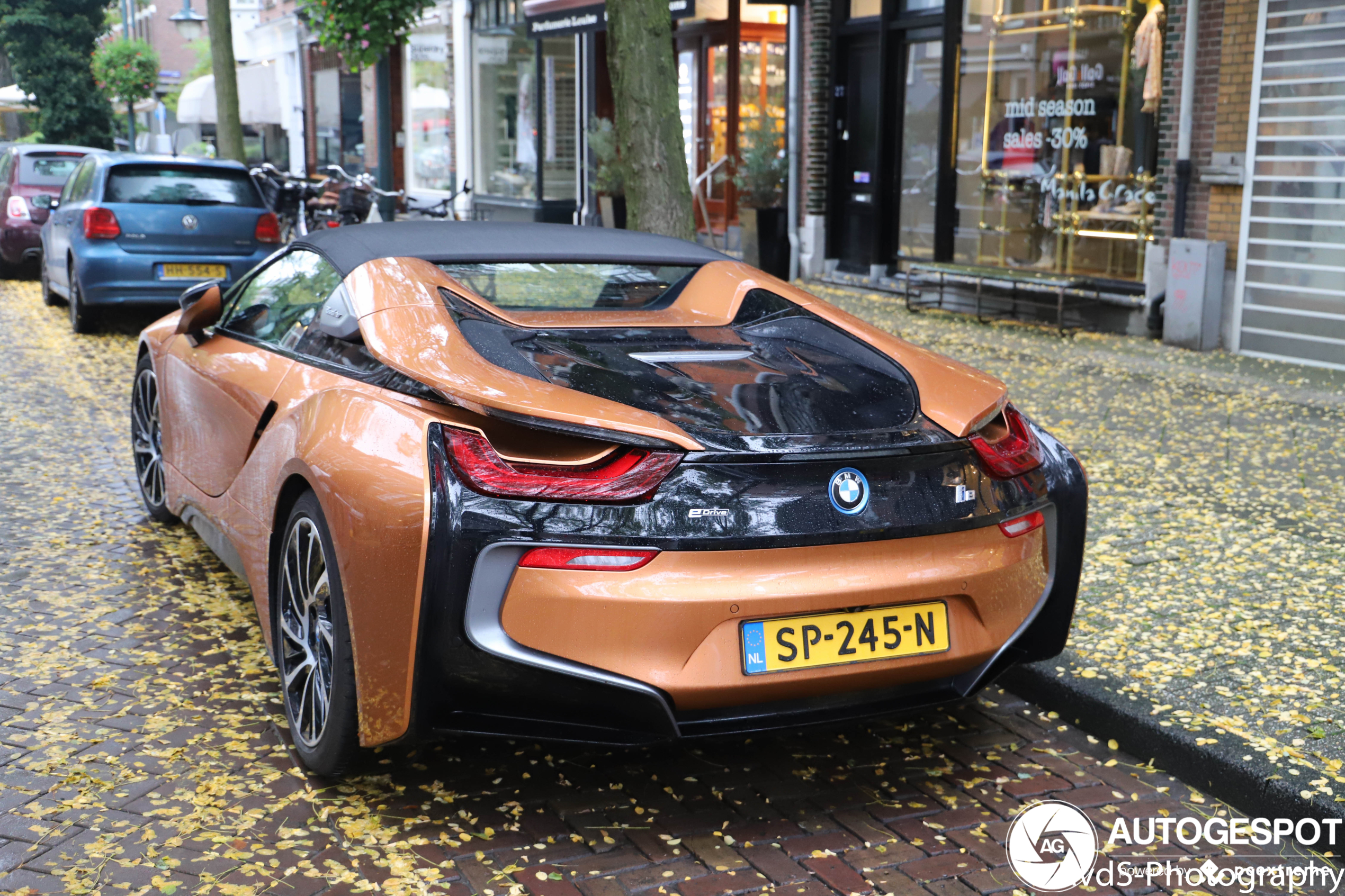 BMW i8 Roadster First Edition