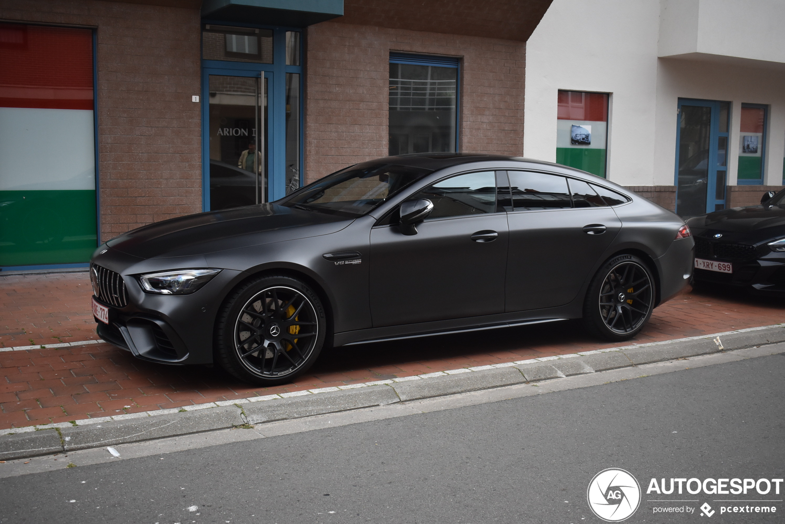 Mercedes-AMG GT 63 S X290