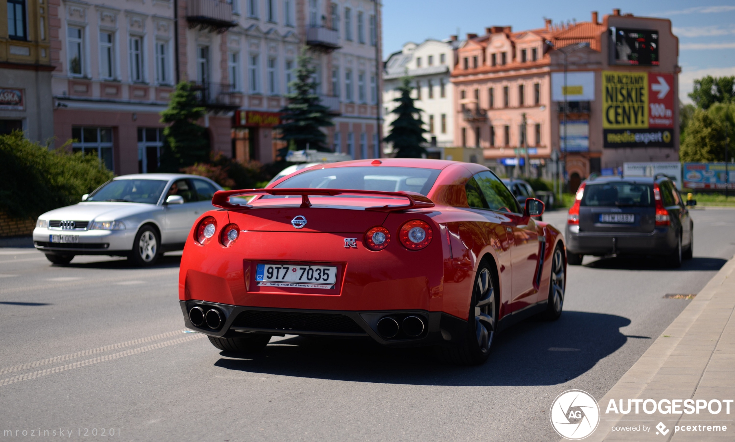 Nissan GT-R