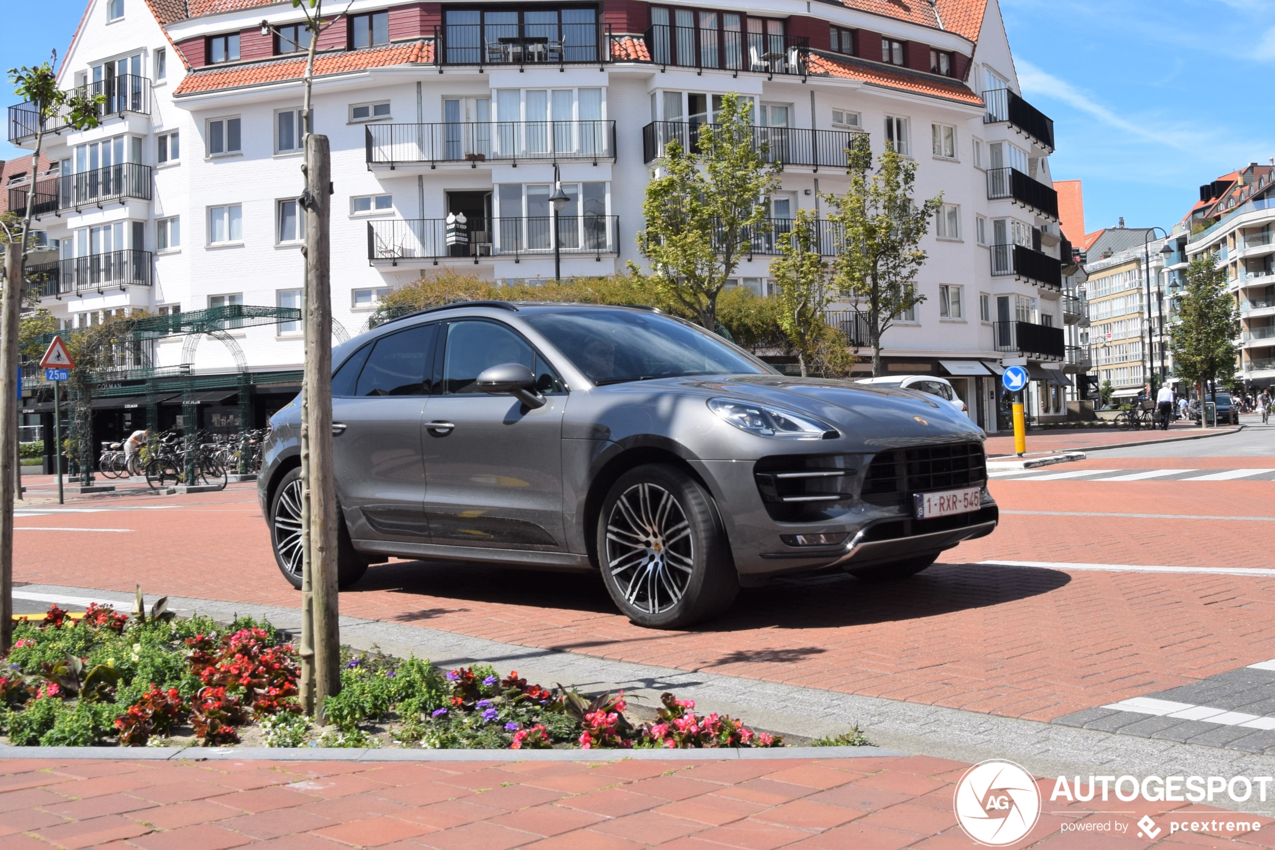 Porsche 95B Macan Turbo