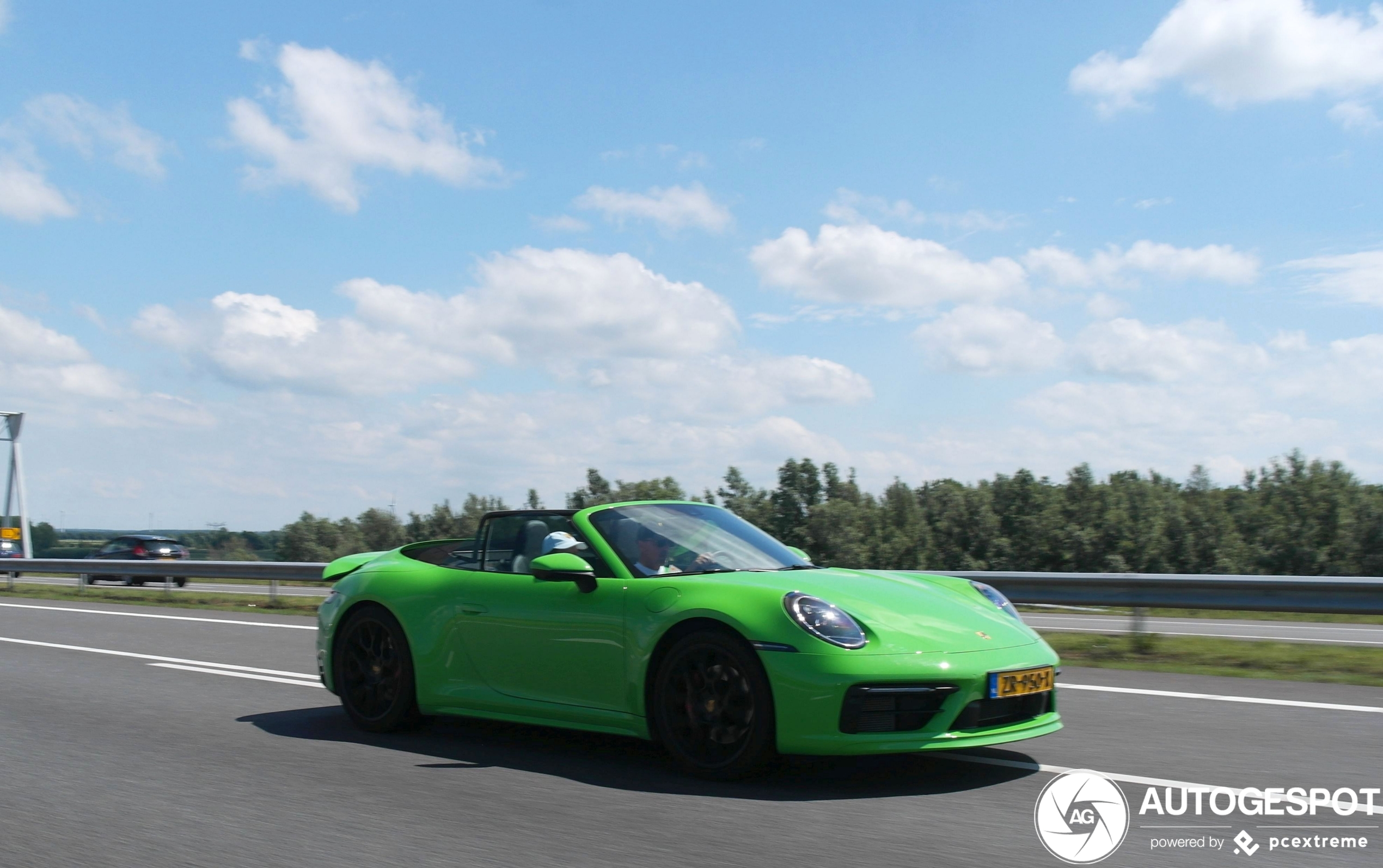 Porsche 992 Carrera S Cabriolet